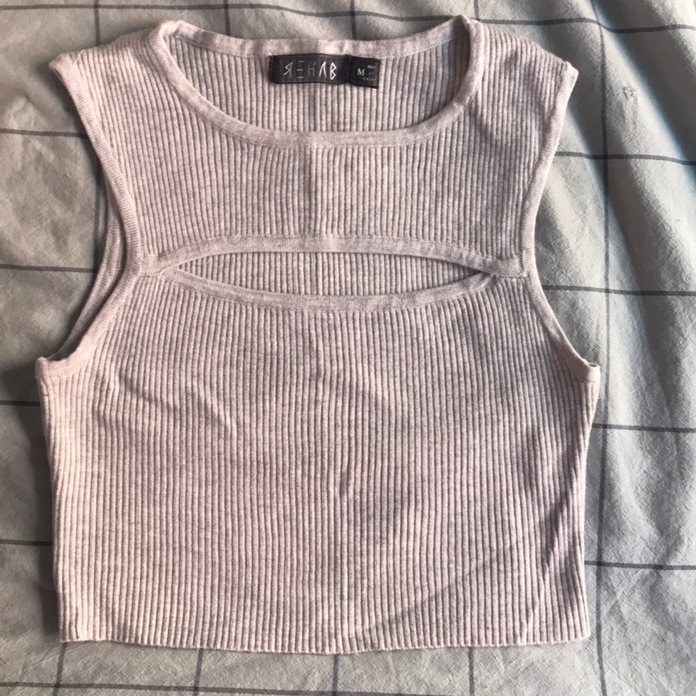 Grey cropped tank top